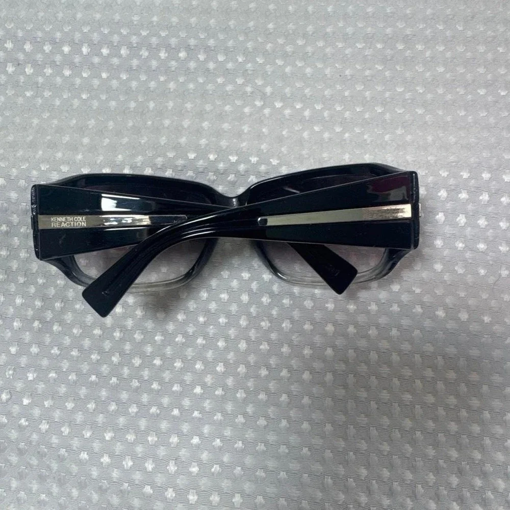 Kenneth Cole sunglasses. This is a  vintage discontinued model.